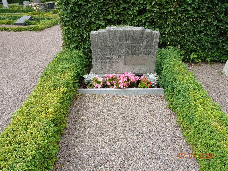 Grave number: NK 3 FF    11