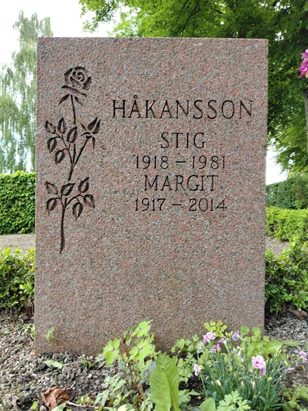 Grave number: FJ G 3D     3-4