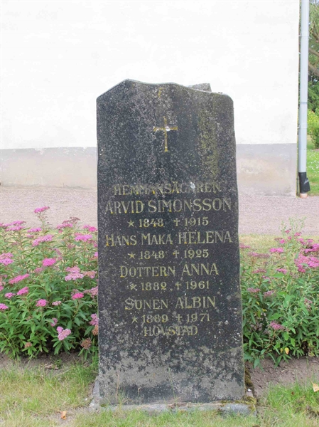 Grave number: KÄÖ A    52, 53