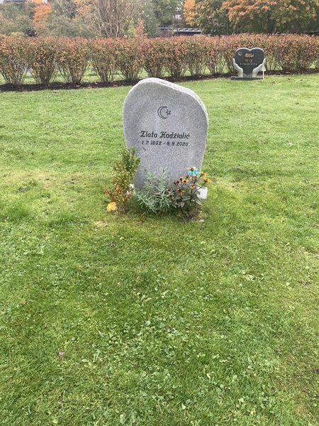 Hautatunnus: 1 3 M/Be    94