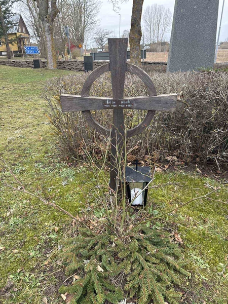 Gravnummer: LE   558