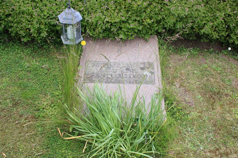 Grave number: Ö 27i    62