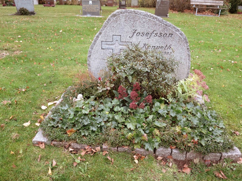 Grave number: HNB I    53