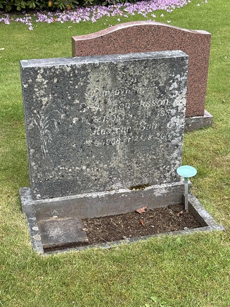 Grave number: SKF E   114, 115