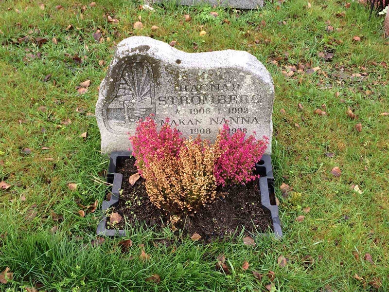 Grave number: 3 1720