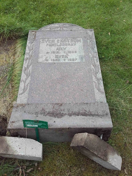 Grave number: KA 08     2