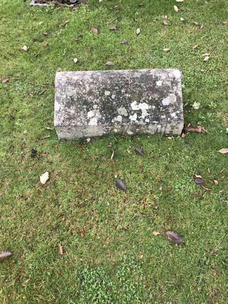 Grave number: B 01   212