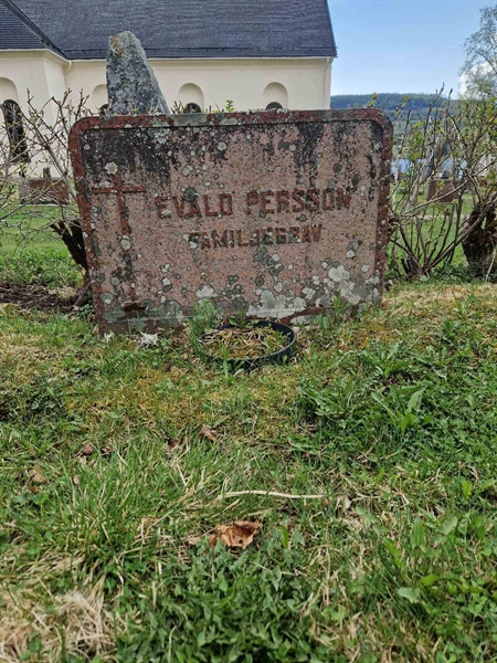 Grave number: 501 08 1021-1023