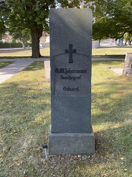 Grave number: Ö 12    13.A-B