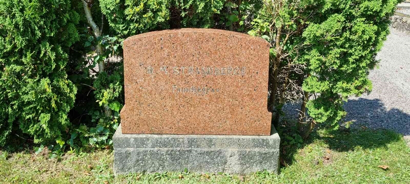 Grave number: LM 3 43  008