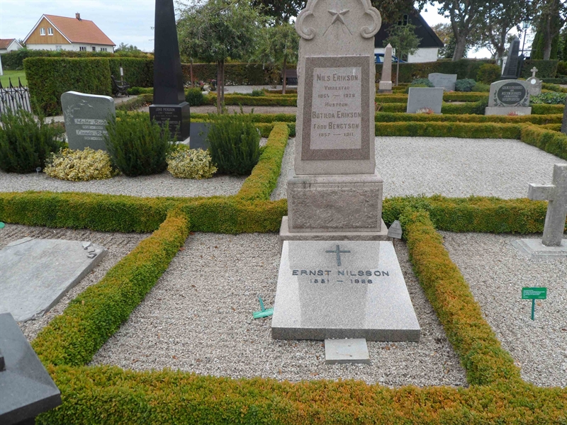 Grave number: ÖT GSK1  5:13, 5:14