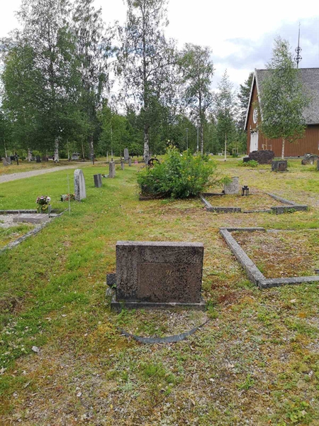 Gravnummer: SK L     8