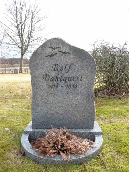 Grave number: JÄ 5   63