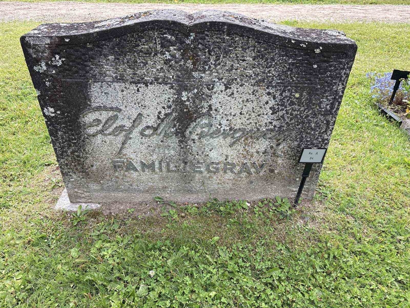 Grave number: 003 A    84
