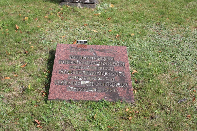 Grave number: Ö 03i   186, 187