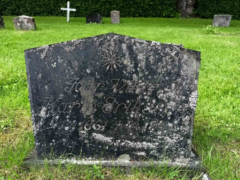 Gravnummer: 1 Ö 17   429V