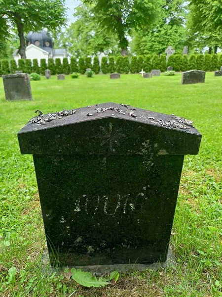 Gravnummer: 1 Ö 15    53V