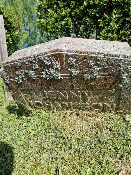Grave number: 501 30 5559