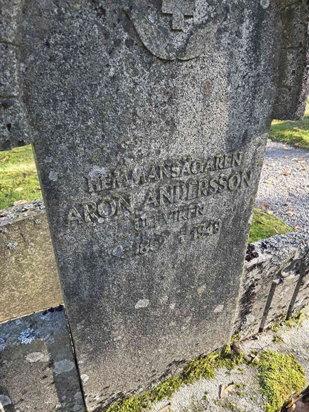Grave number: Ö A D  1090