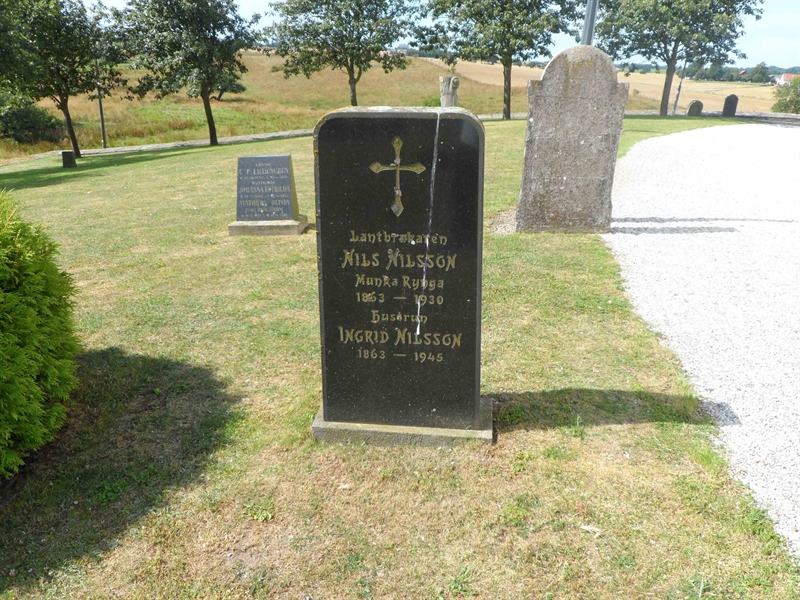 Grave number: ÖV D    37