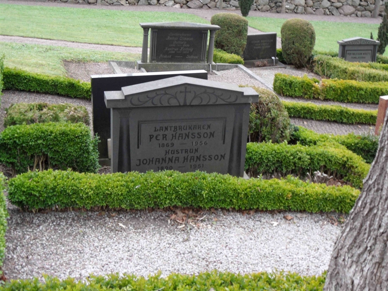 Grave number: VK E    27