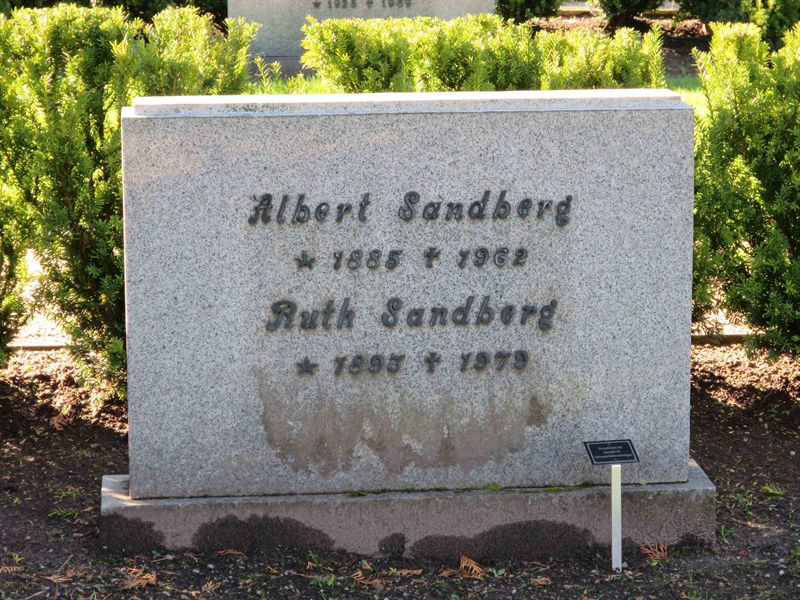 Grave number: HÖB 56    15