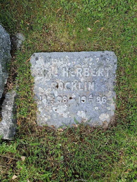 Grave number: 501 20 3467-3470