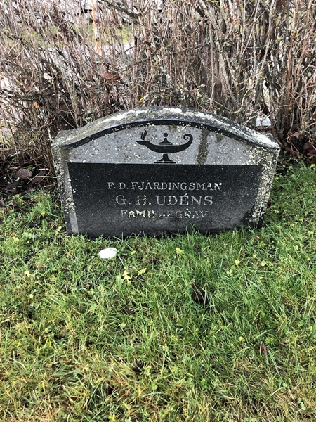 Grave number: 3 B    14