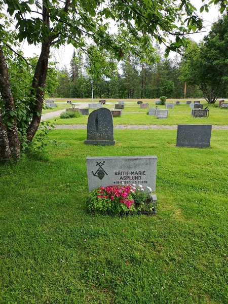 Hautatunnus: NK 09     4