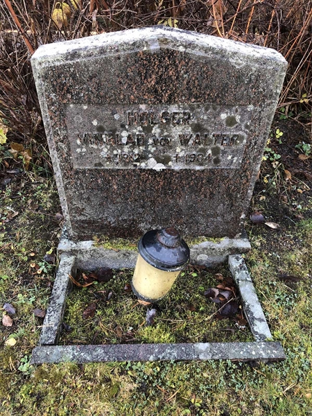 Grave number: 1 B1    23