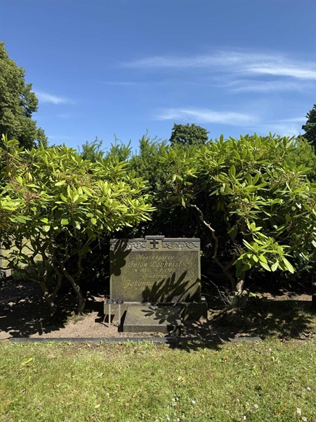 Hautatunnus: TR 1 2 7