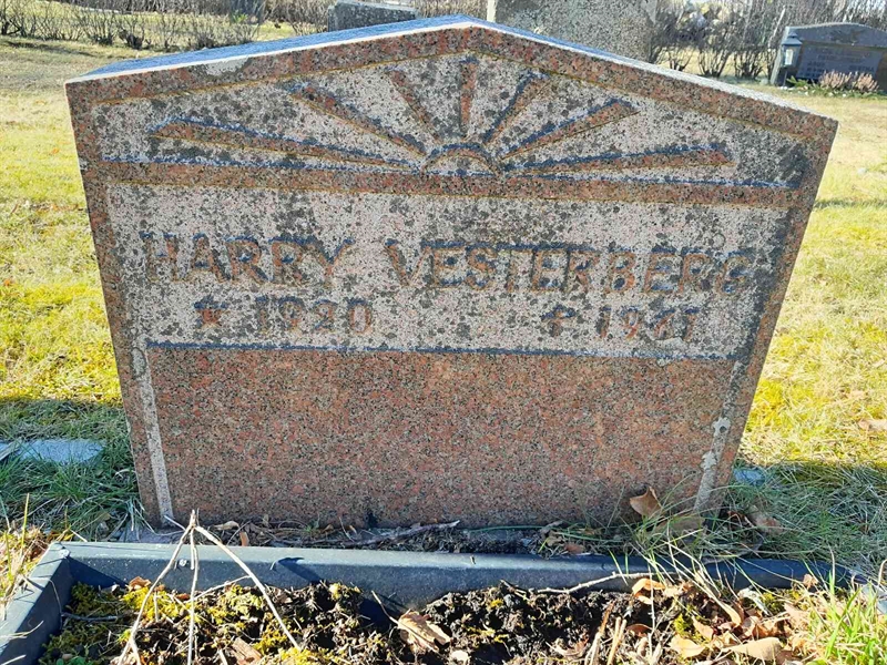 Grave number: 3 3   192-193