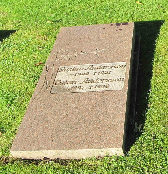 Grave number: HG MÅSEN   584, 585