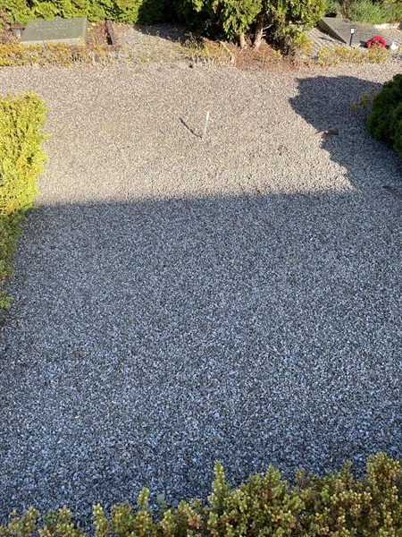 Grave number: NK E 16-17