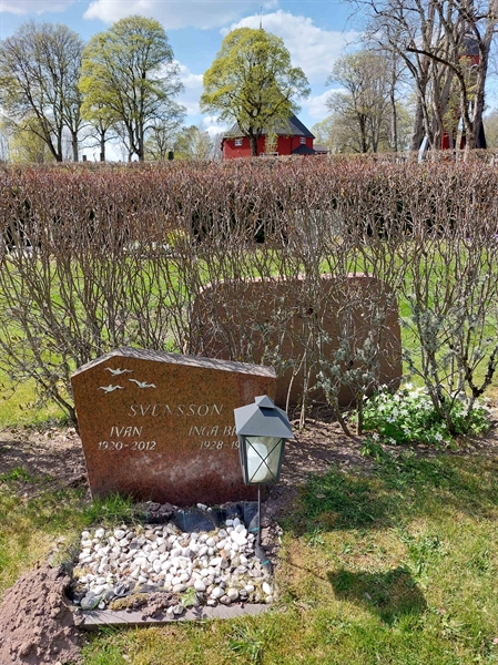 Grave number: HÖ 8  137, 138