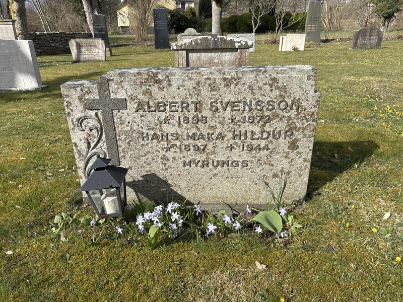 Grave number: LI 62