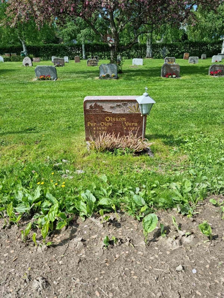 Grave number: D N 6  1689-1690