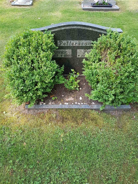 Grave number: 01  3841