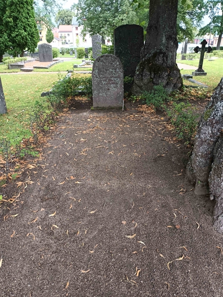 Grave number: SÖ 06   121