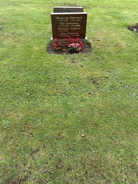 Grave number: EK J 1 111-112