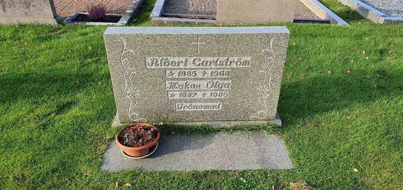 Grave number: GM 010  2624, 2625