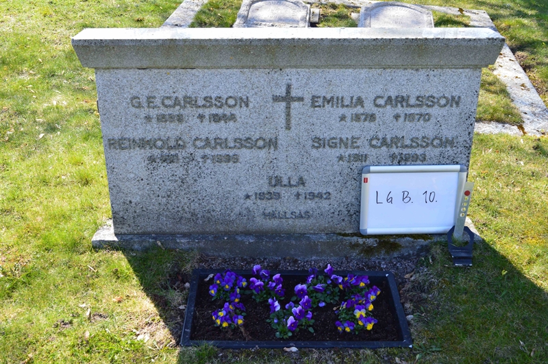 Grave number: LG B    10