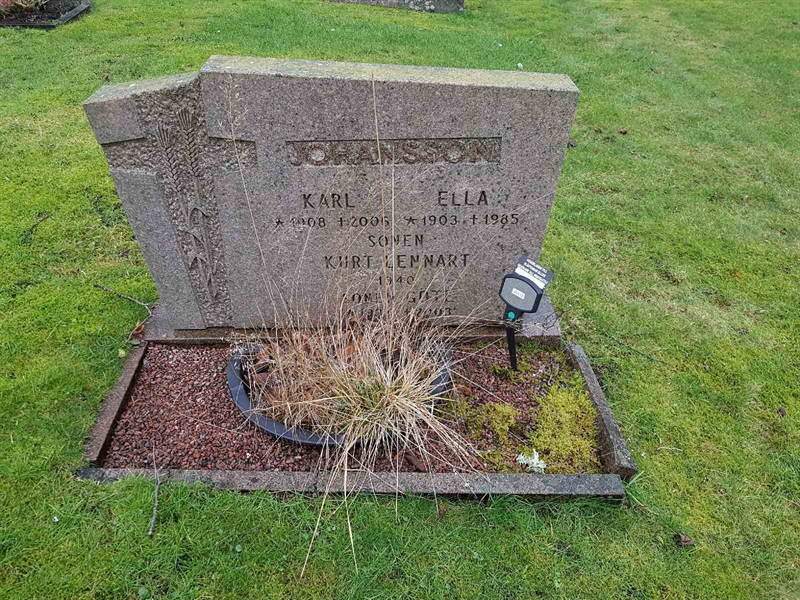 Grave number: 06 60415