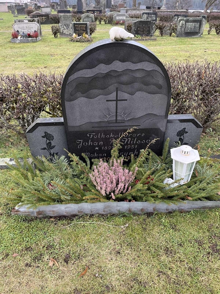 Grave number: Vårv Kv4 150+151