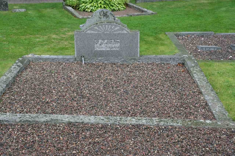 Hautatunnus: F G B 198-199