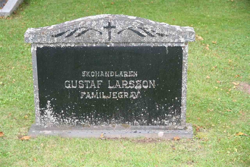Grave number: F G B    53-54
