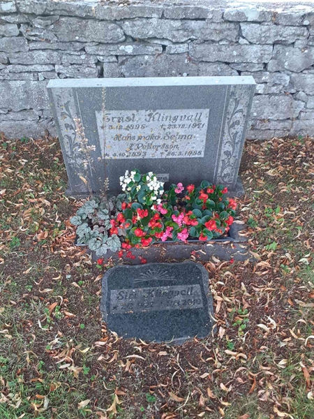 Grave number: KRÄ C     3-4