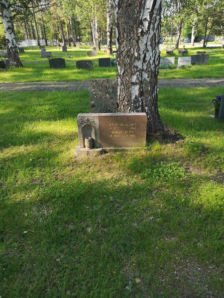 Grave number: NK 02    18