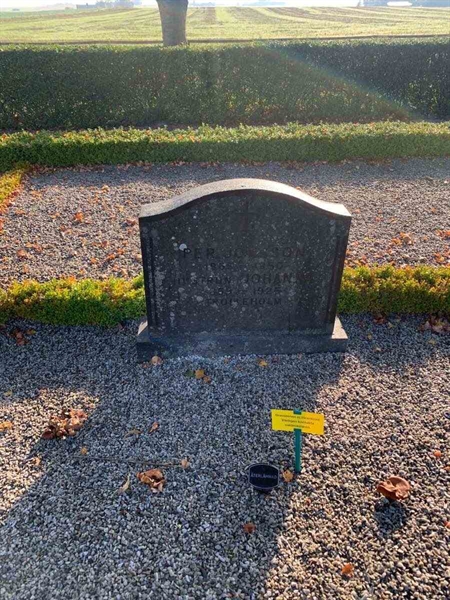 Grave number: TO G   148, 149