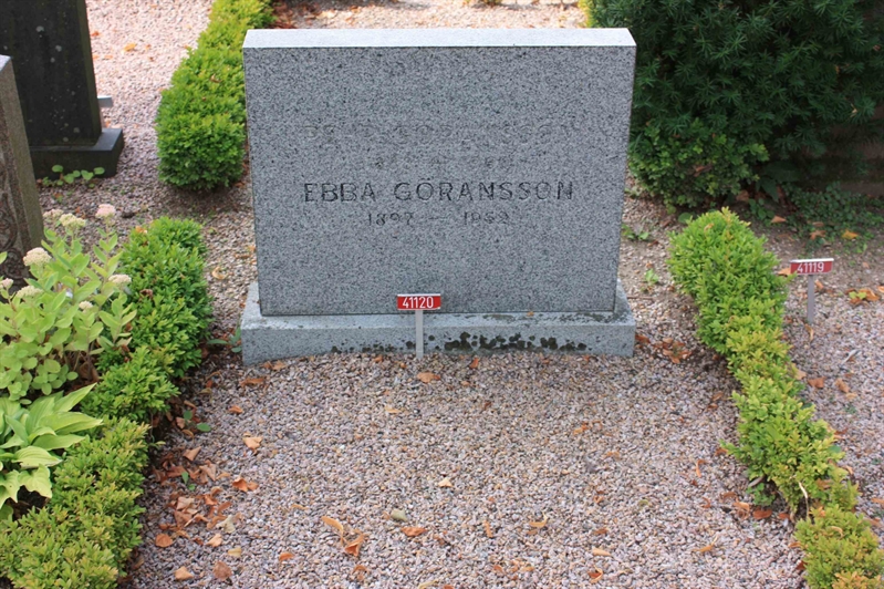 Grave number: Ö U07     4